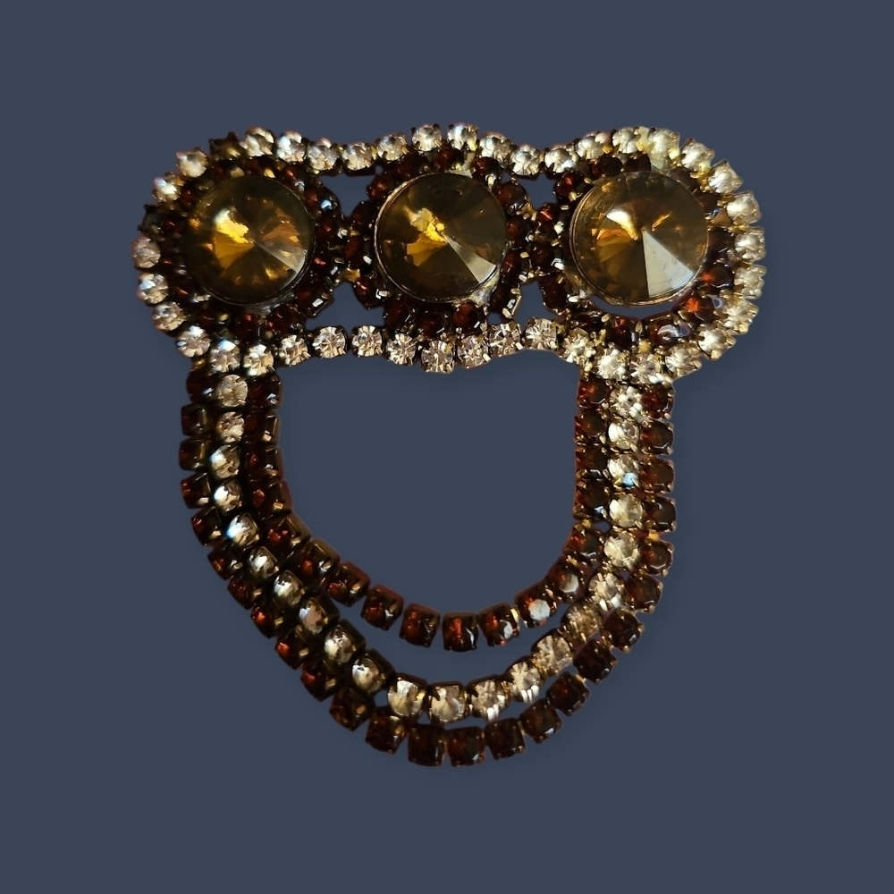 Vintage Brown Rivioli Crystal Brooch